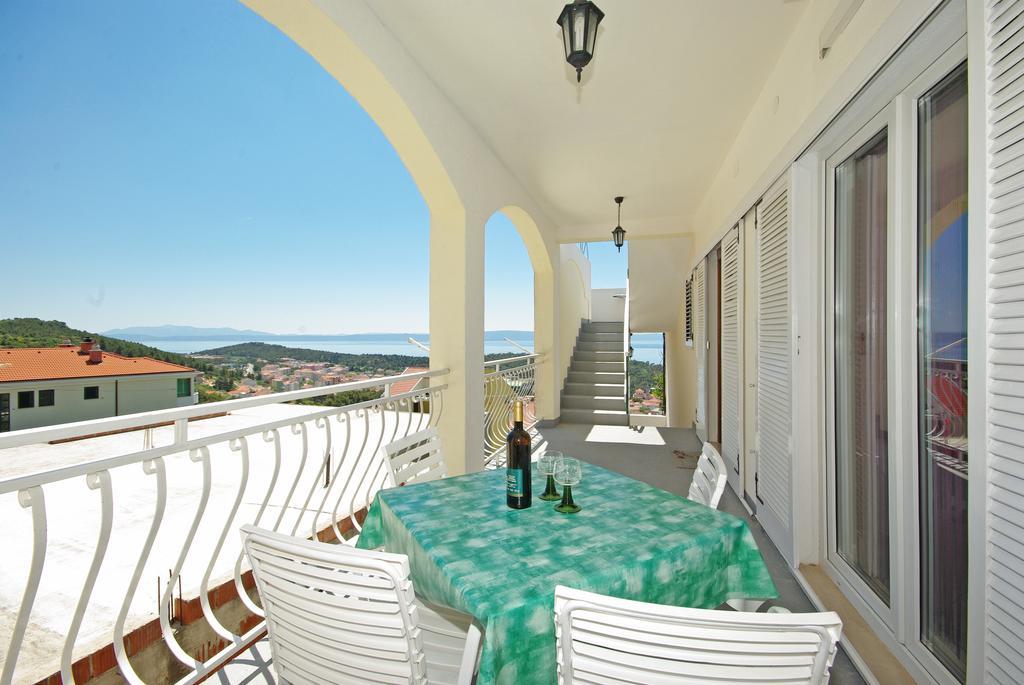 Apartments Senka Makarska Exterior foto